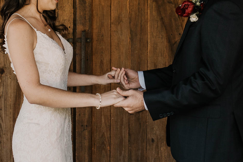 alabama_weddings_KelseyJusticeCreative_Barn_at_Shady_Lane-1006