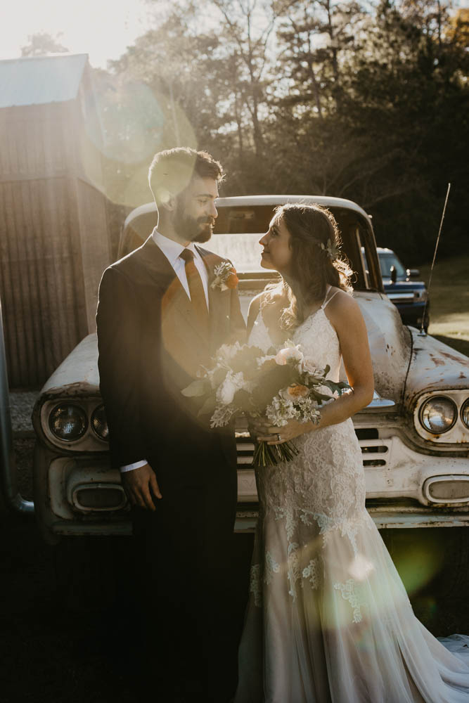 alabama_weddings_KelseyJusticeCreative_Barn_at_Shady_Lane-1029