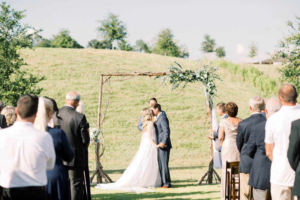 alabama_weddings_bellas_bridal_hannah_miller_photography_auburn_wedding-1031