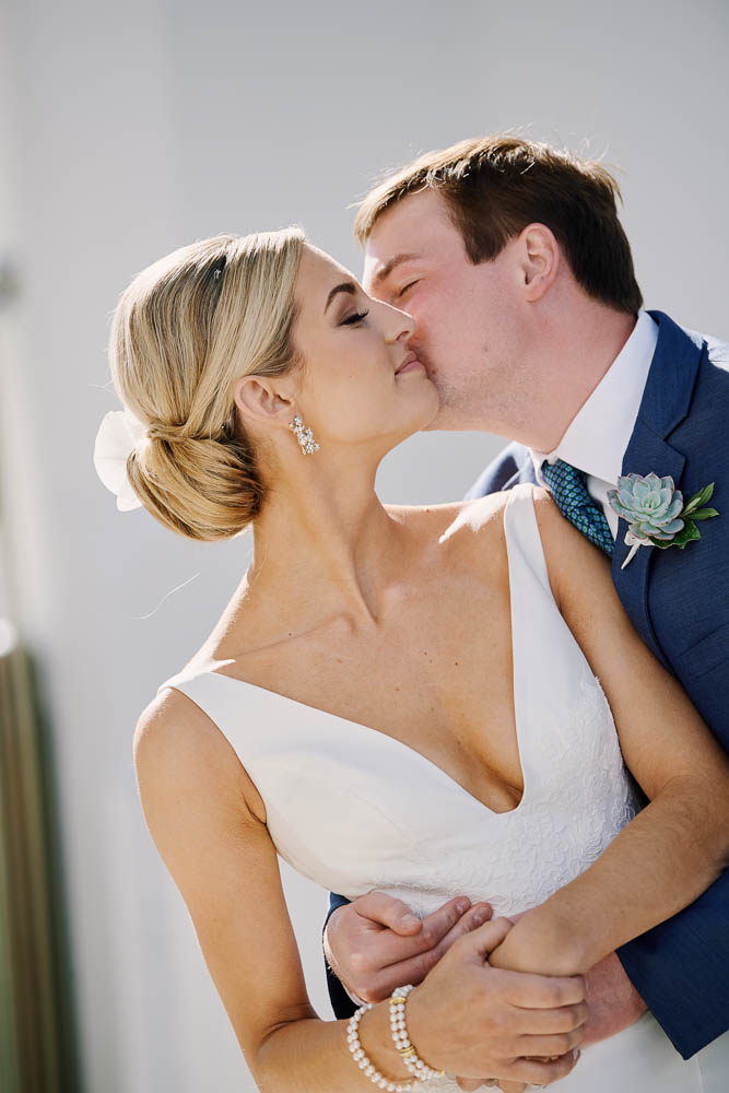 alabama_weddings_ivory_and_white_paul_johnson_photography_alys_beach_wedding-1020