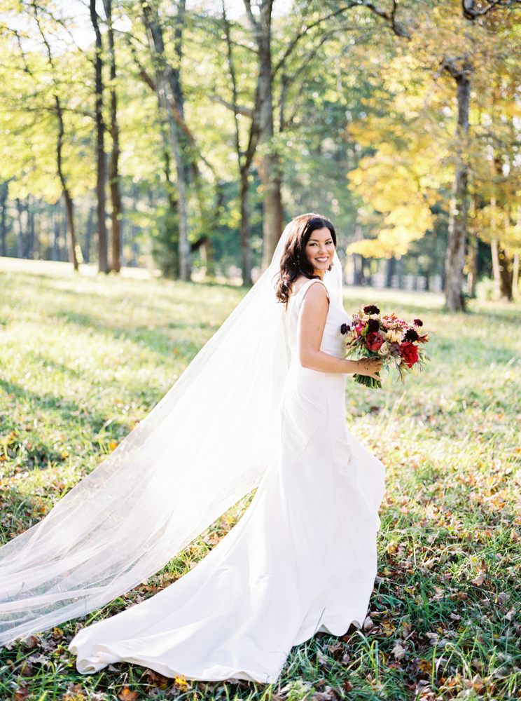 Piper Vine photographs this bridal portrait at The Sonnet House.