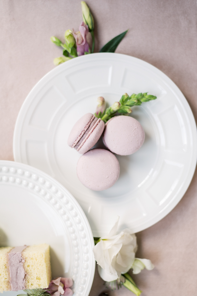 Cakes by Kim presents lavender macarons for a Southern wedding.